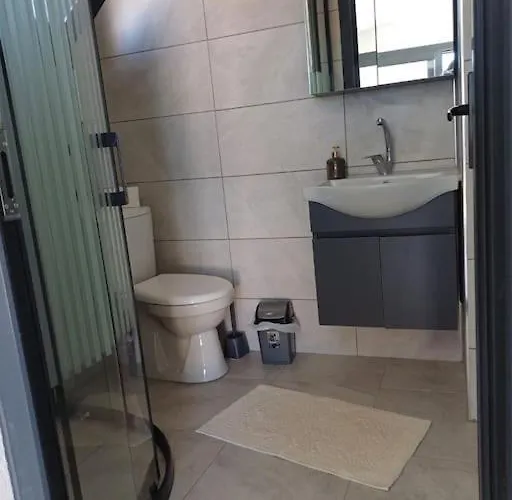 Pamuk Teras Kati 公寓 *