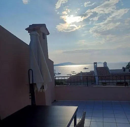 Pamuk Teras Kati 公寓 *